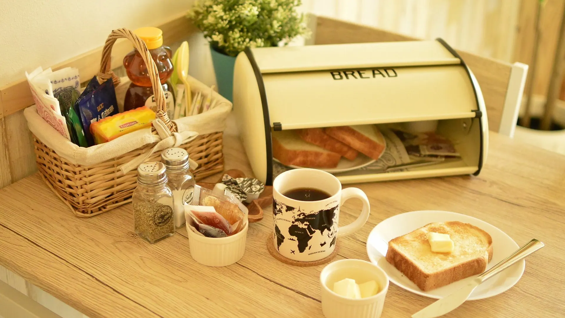 R Guest House - Hostel 大阪市